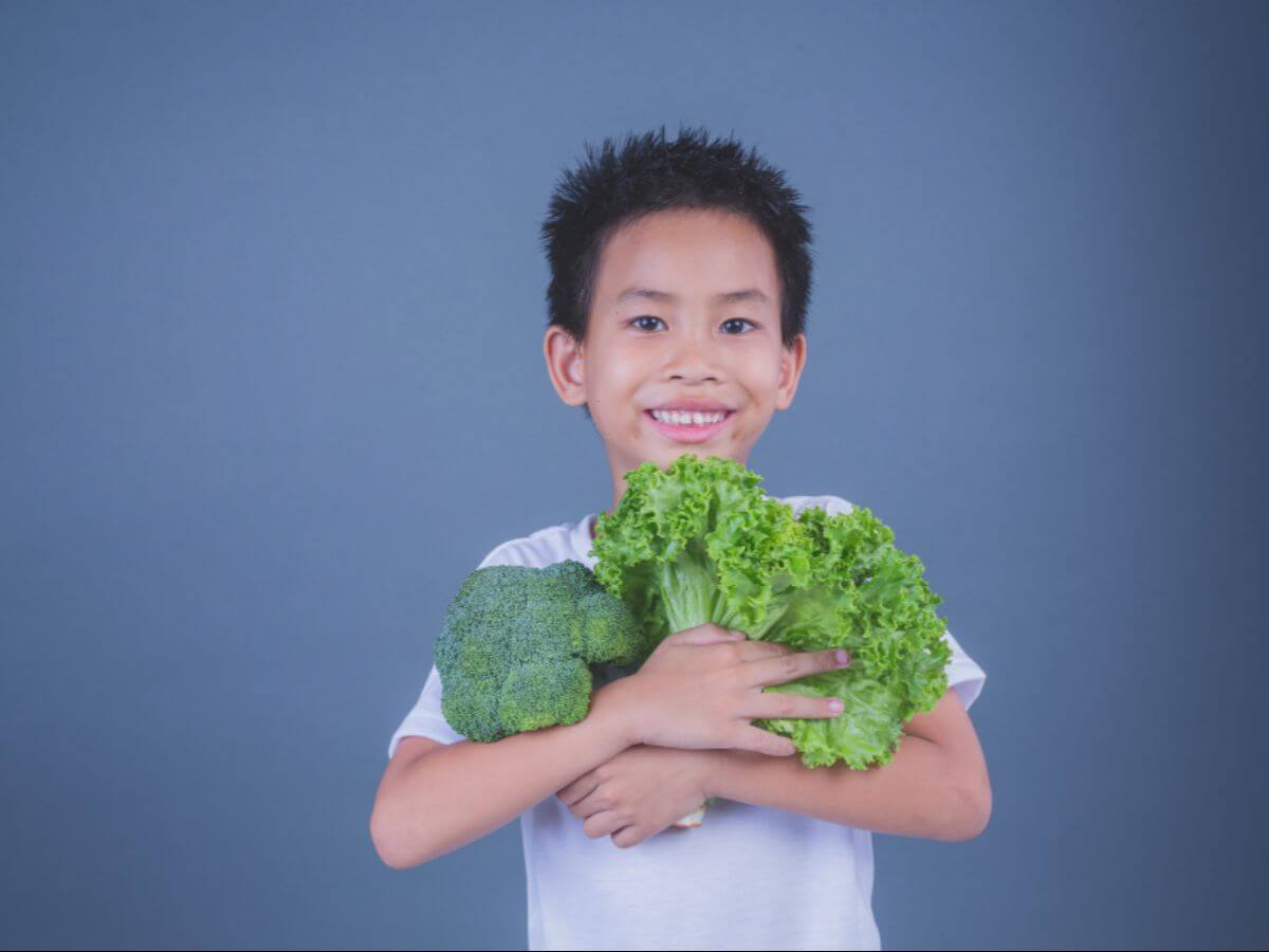 Vitamin E levels helps counter the effects of stress, poor sleep, and environmental factors